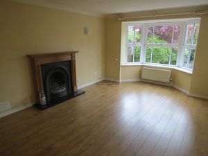 Living Room- click for photo gallery